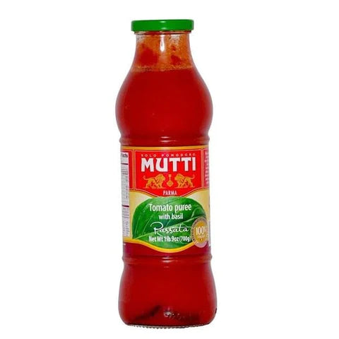 Mutti Passata with Basil 700ml